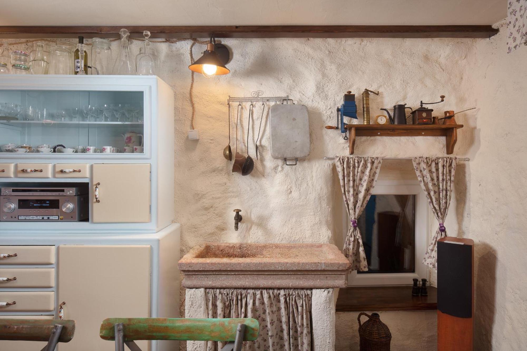 Dobrinj Mondinica Heritage House - Heated Pool מראה חיצוני תמונה