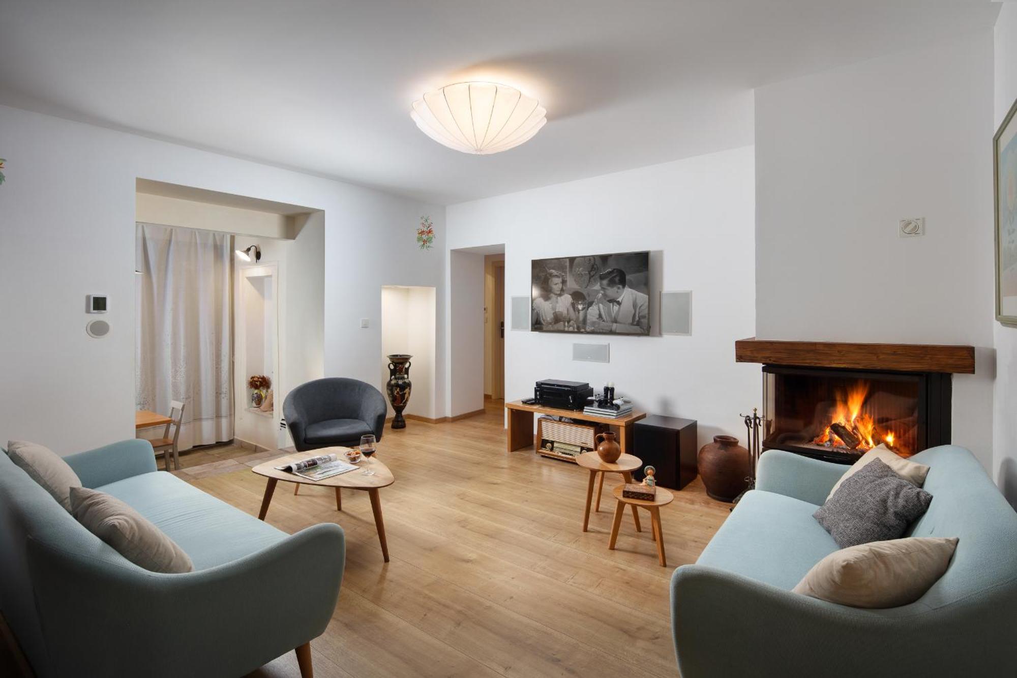 Dobrinj Mondinica Heritage House - Heated Pool מראה חיצוני תמונה